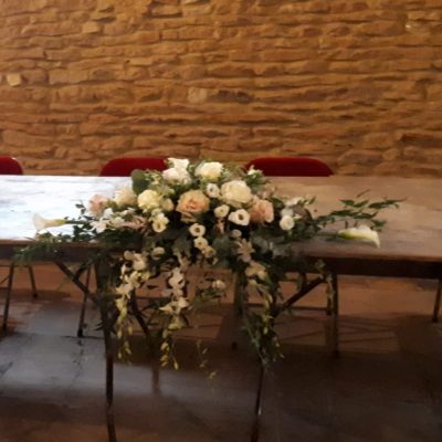 composition retombante table des mariés